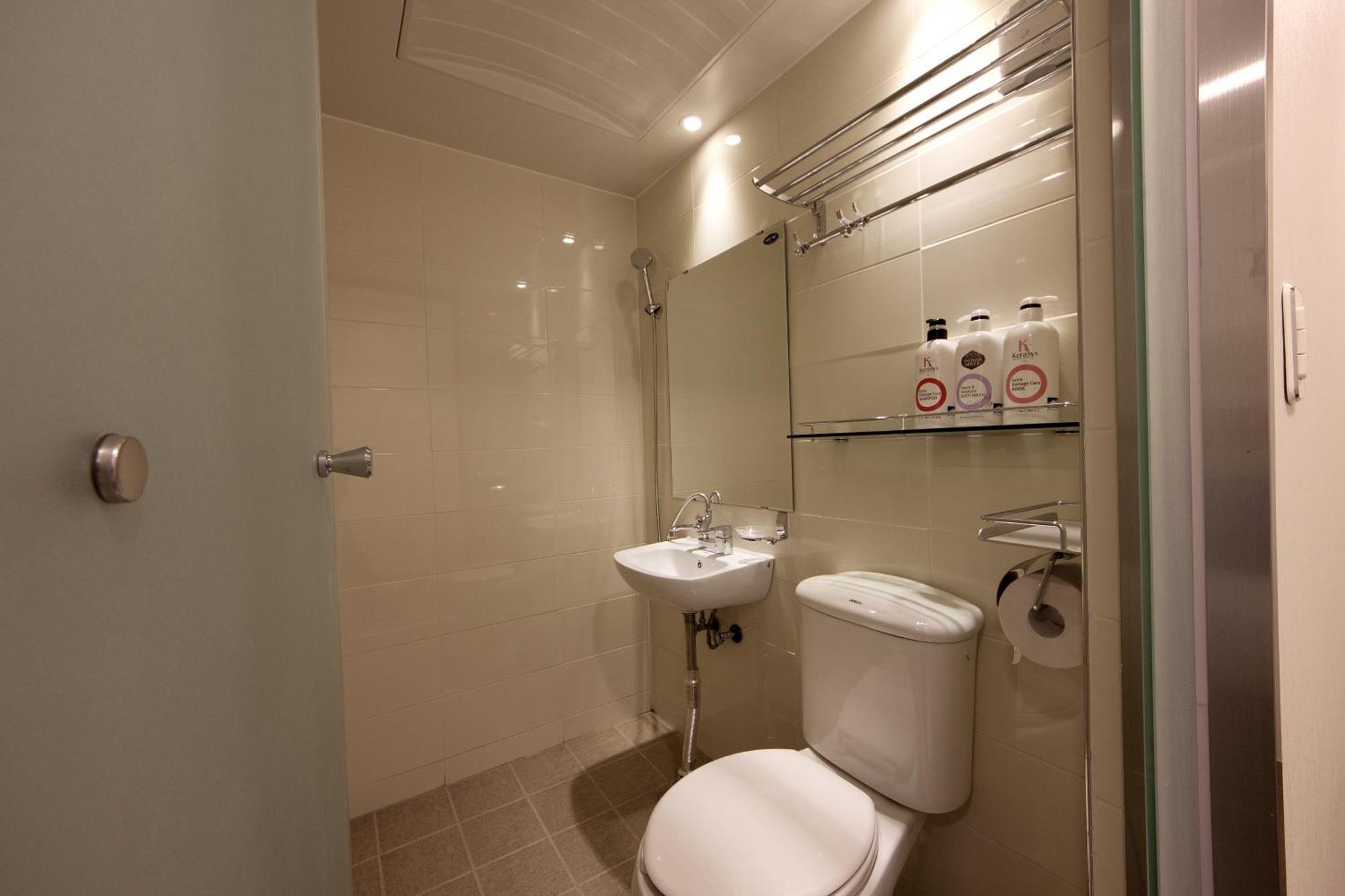 K-Guesthouse Myeongdong 1 Seoul Room photo